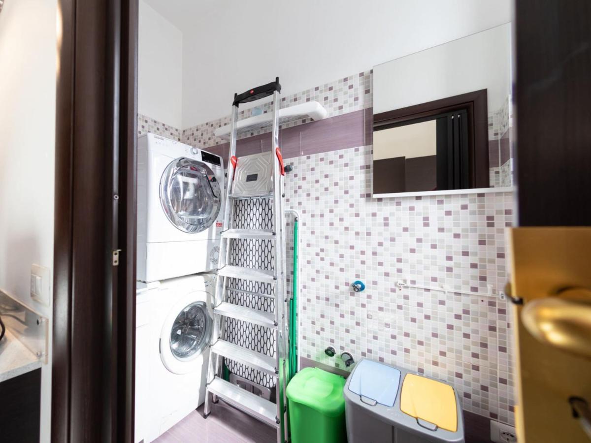 The Best Rent - Spacious Apartment Near Roma Termini Station Экстерьер фото