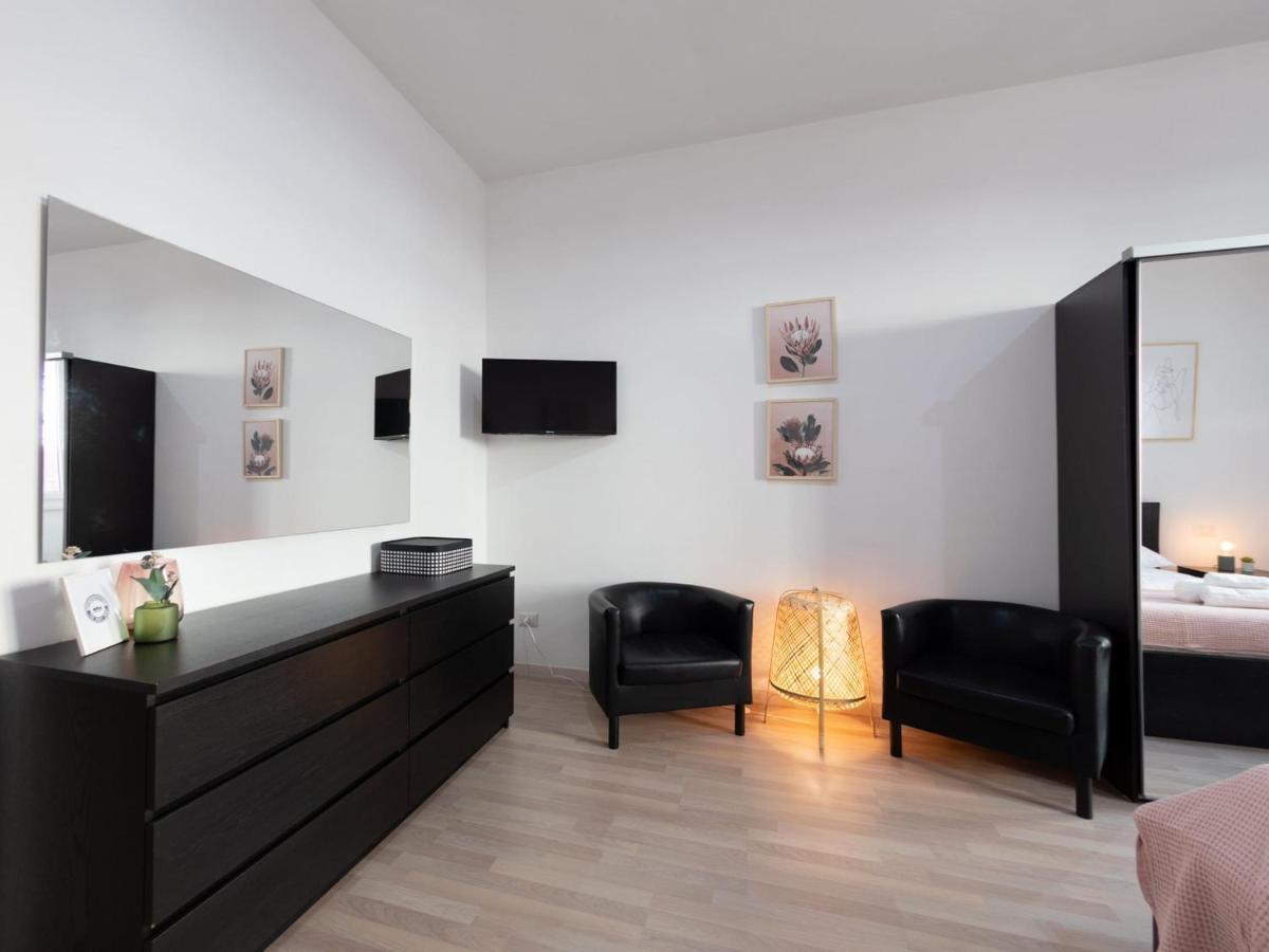The Best Rent - Spacious Apartment Near Roma Termini Station Экстерьер фото